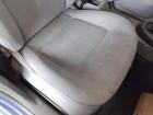 VW Caddy 2K orig Sitz vorn rechts Beifahrersitz Stoff hellgrau mit Muster BJ2009