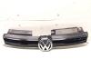 VW Golf 6 original Kühlergrill satinschwarz / schwarz mit Emblem Bj.2009
